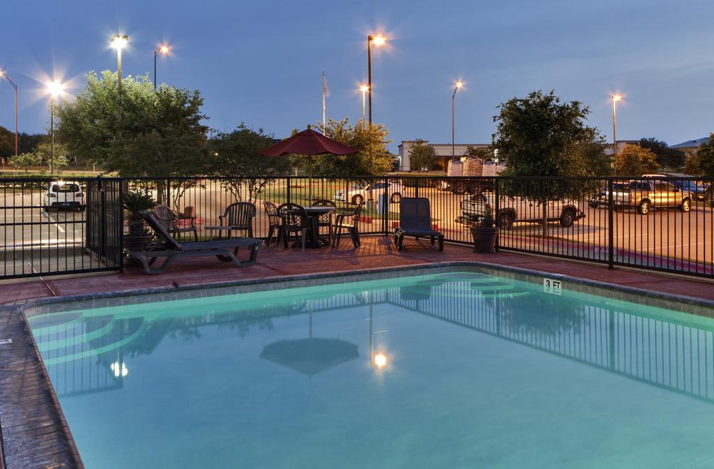 Hawthorn Extended Stay By Wyndham College Station Kültér fotó